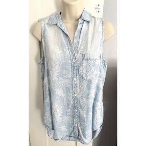 Cloth & Stone Light Blue Chambray Sleeveless Button-Down Shirt